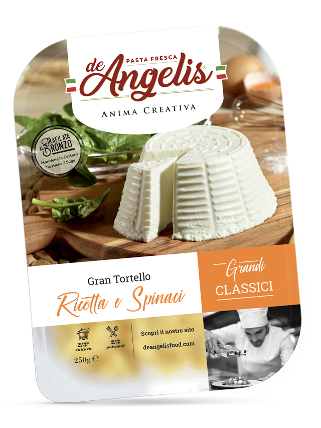 Gran Tortello with ricotta cheese and spinach